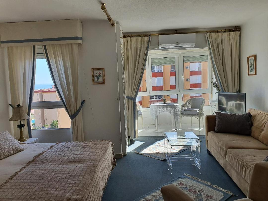 Luxury Studio Apartment 2 Night Minimum Stay Until June 31St!! Torrox Ngoại thất bức ảnh